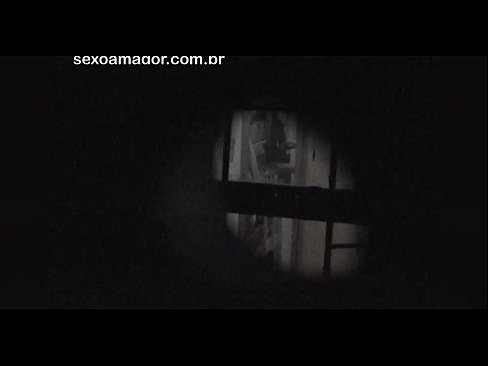 ❤️ Blondiin saab salaja videolevi naabruskonna voyeuri poolt peidetud õõnsate telliskivide taha peidetud ❤ Super porno at porn et.banglablog.top ️❤